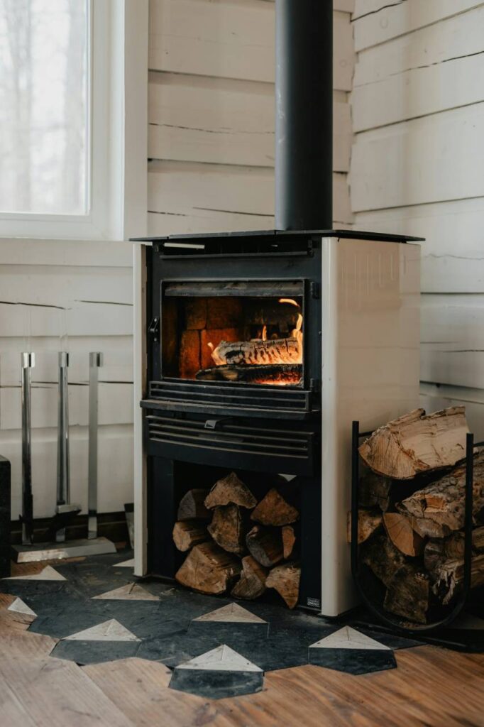 Fireplace insert removal